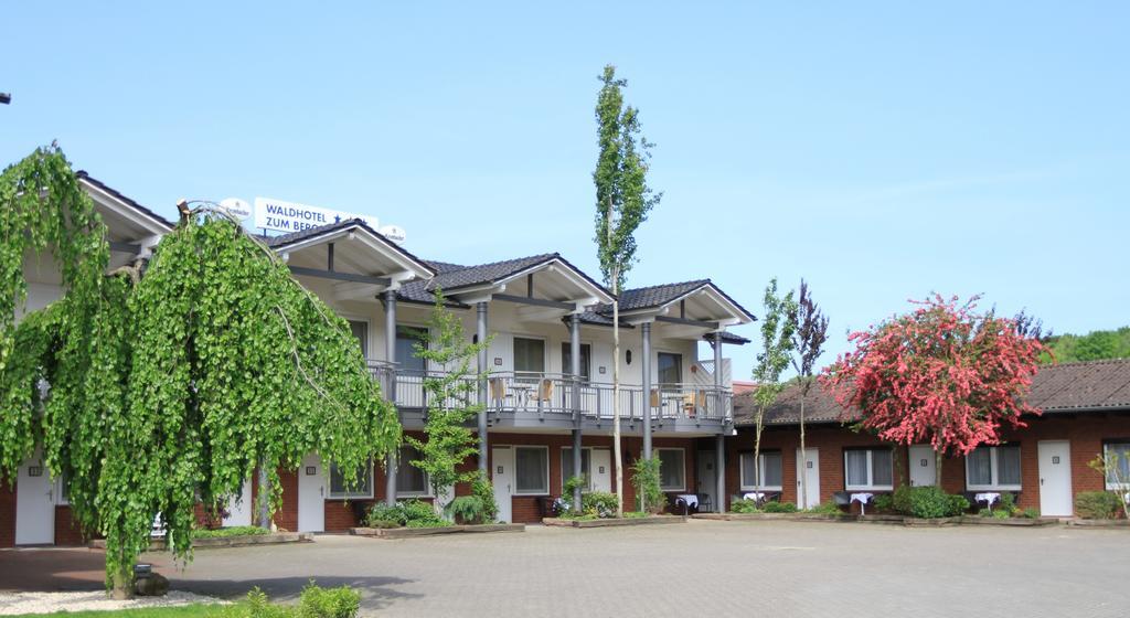 Waldhotel Zum Bergsee Damme Extérieur photo